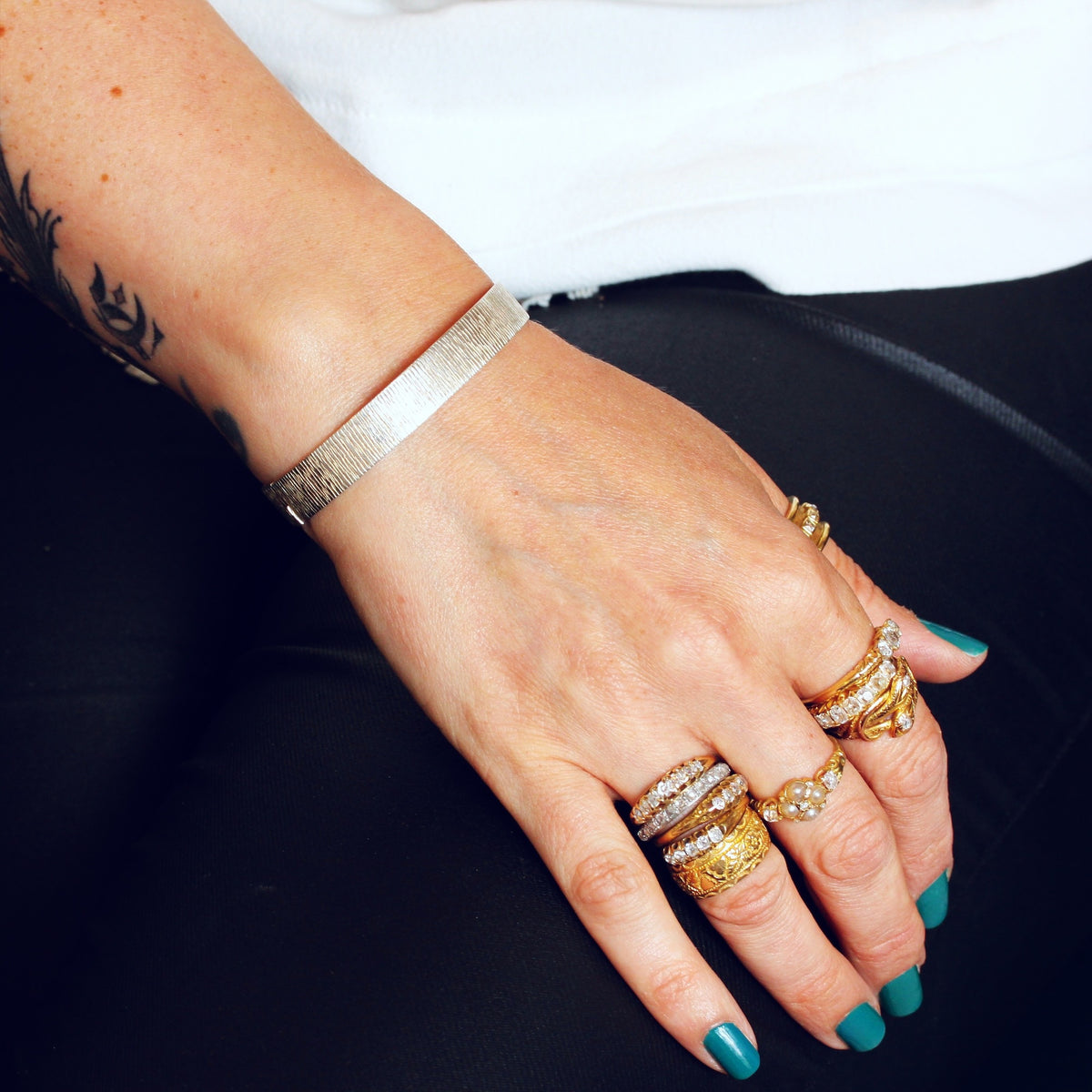 Date 1973 Bark Effect Silver Bangle