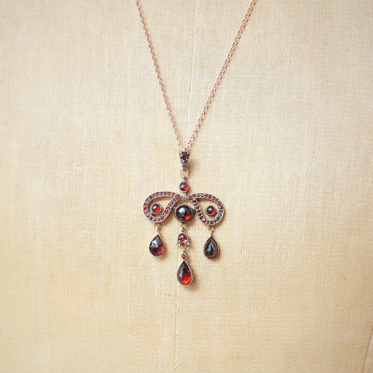 Vintage Rose Cut Bohemian Garnet Pendant