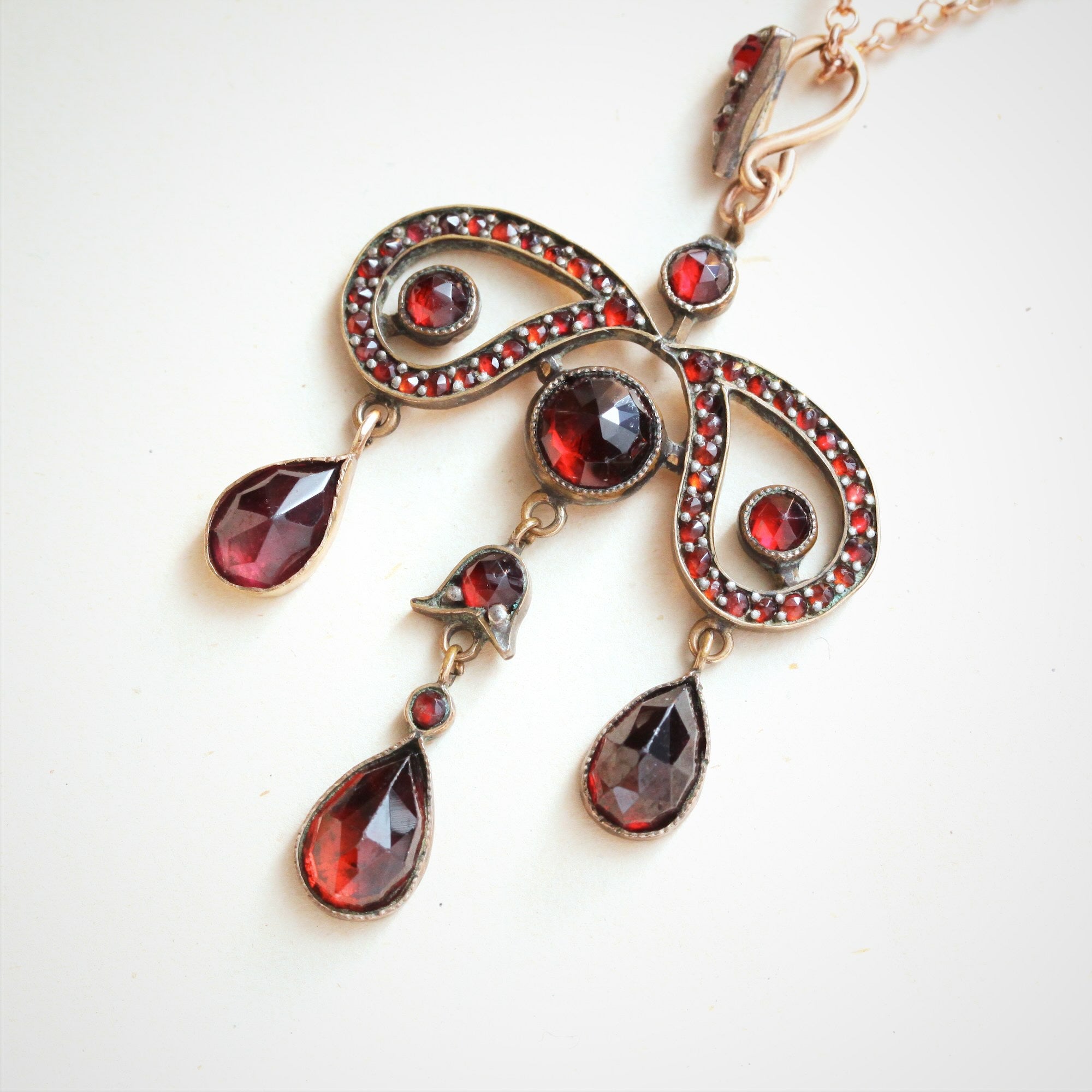 Vintage Rose Cut Bohemian Garnet Pendant Fetheray