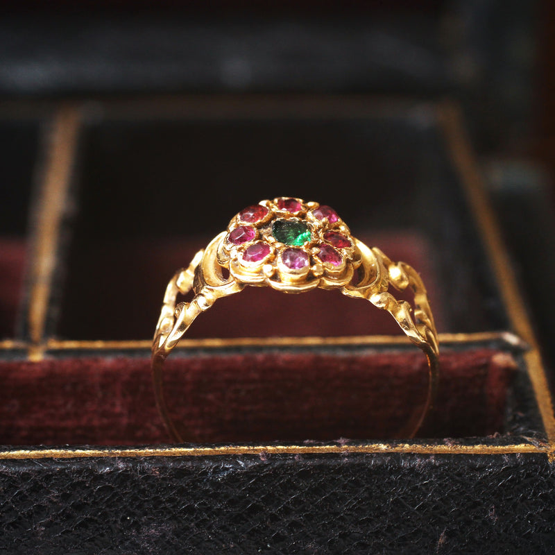 Art Deco Vintage Emerald Ruby Diamond Gold Ring - Antique Jewelry | Vintage  Rings | Faberge EggsAntique Jewelry | Vintage Rings | Faberge Eggs