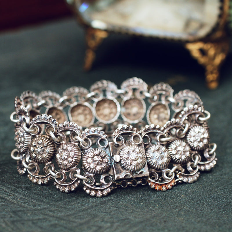 Lacy Loveliness Antique Silver Chain Bracelet