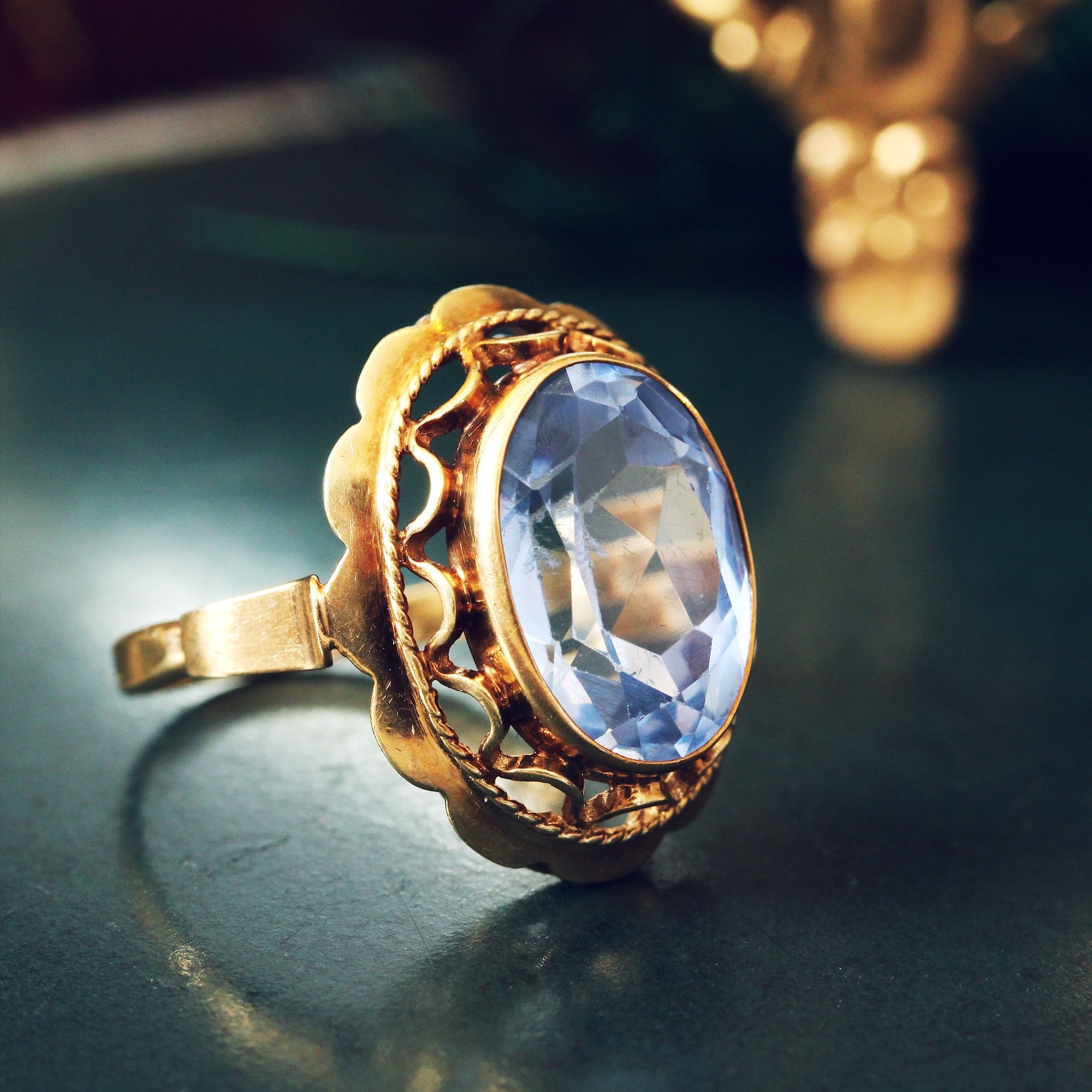 Fancy Vintage Blue Spinel Cocktail Ring – Fetheray