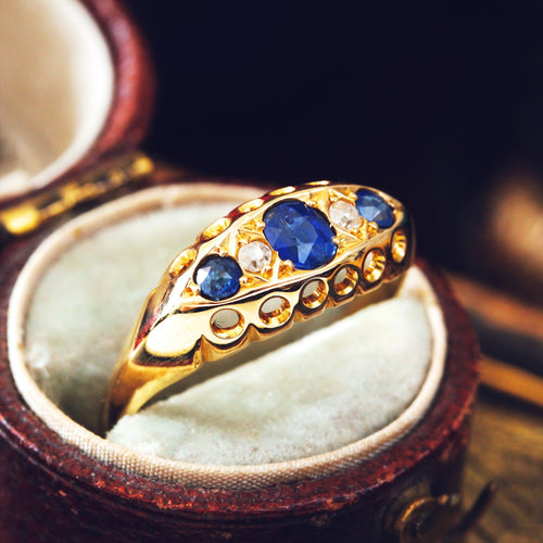 Edwardian Date 1916 Sapphire & Diamond Ring