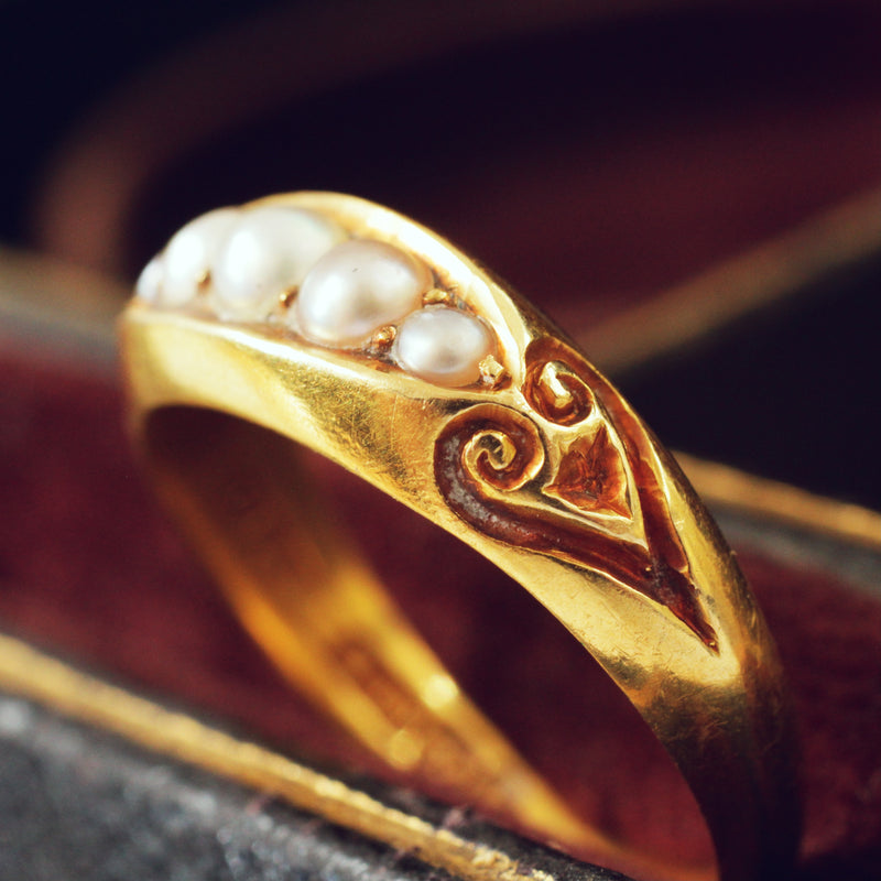 Date 1896 Natural Pearl Ring