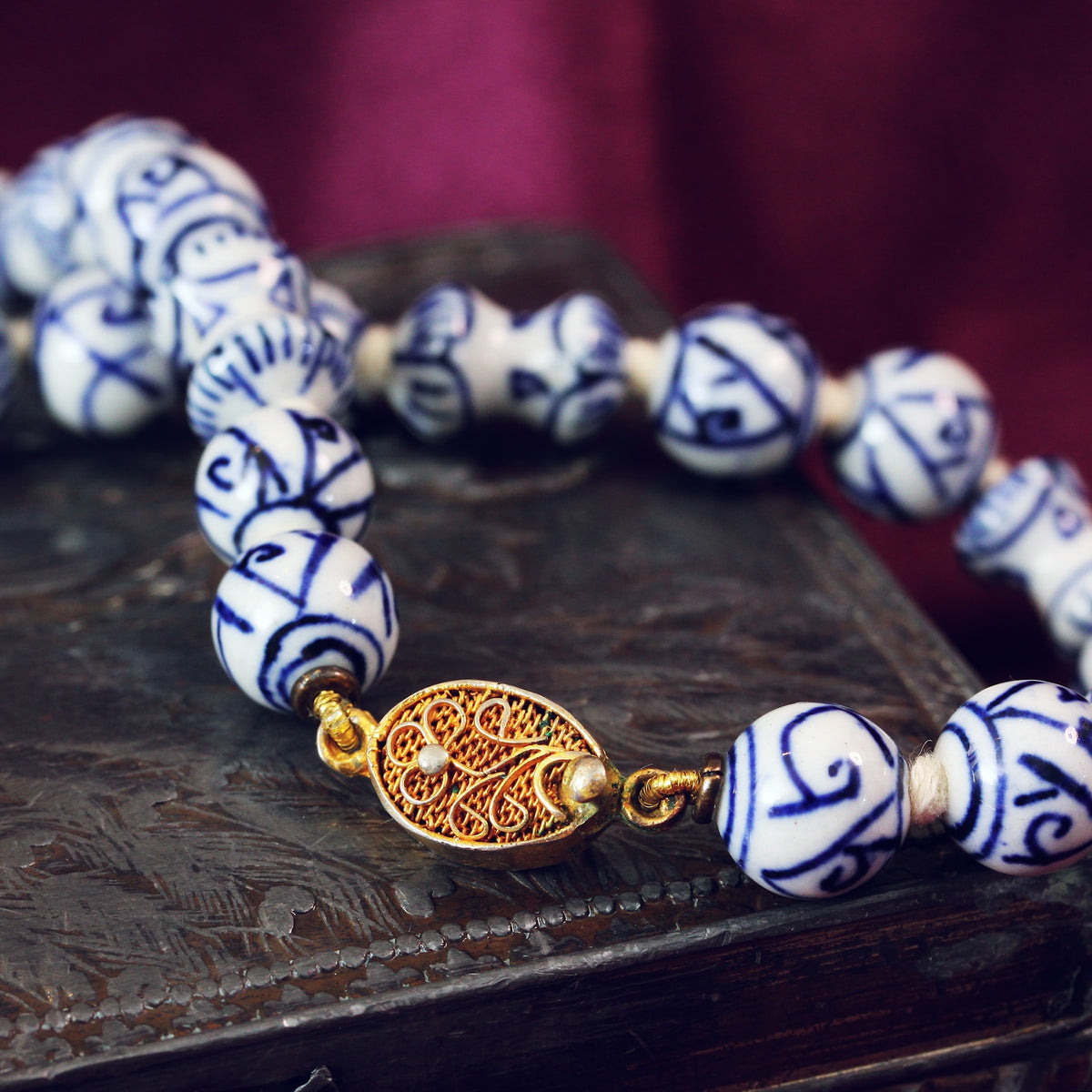 Vintage Chinese Blue & White Porcelain Bead Necklace