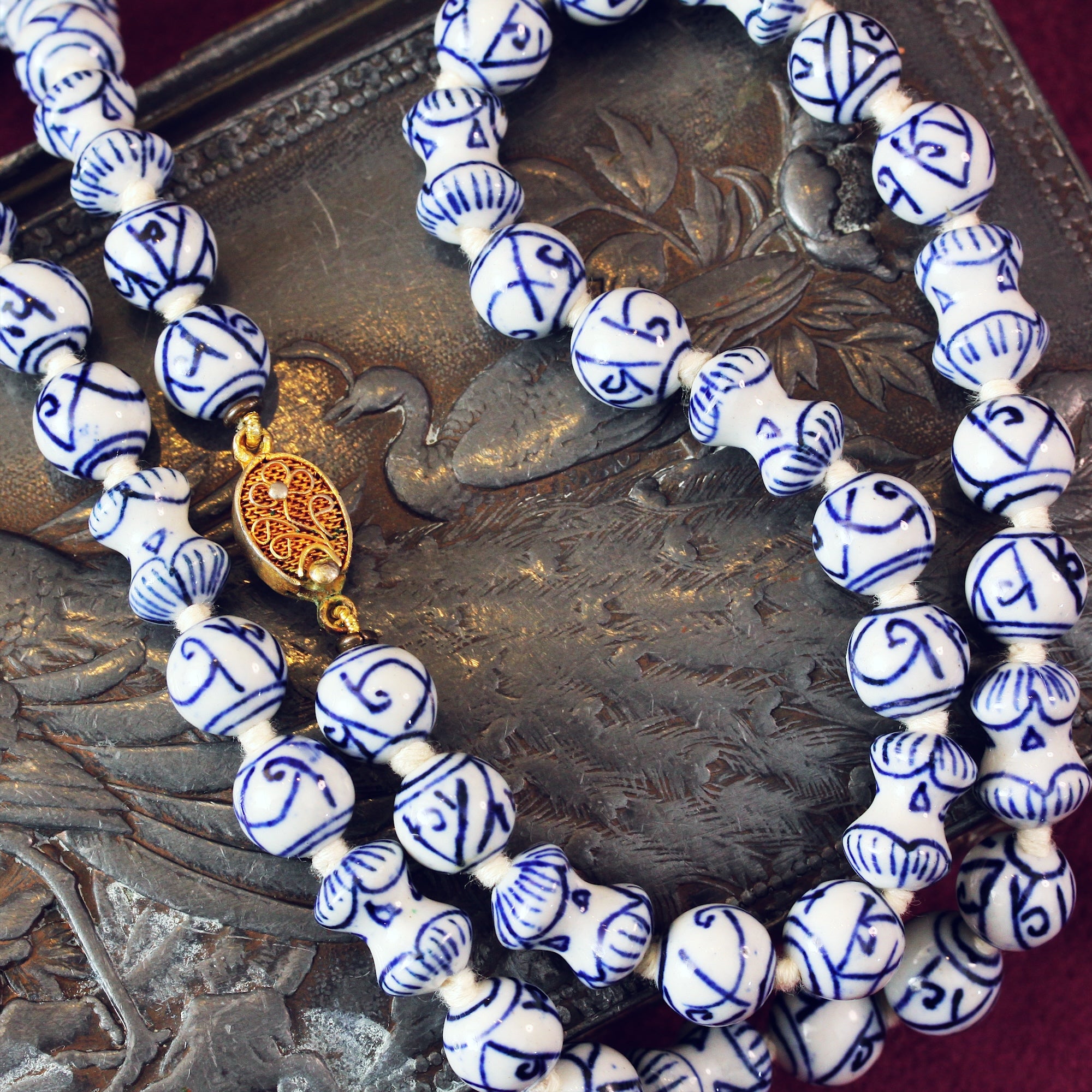 Vintage Chinese Blue White Porcelain Bead Necklace Fetheray