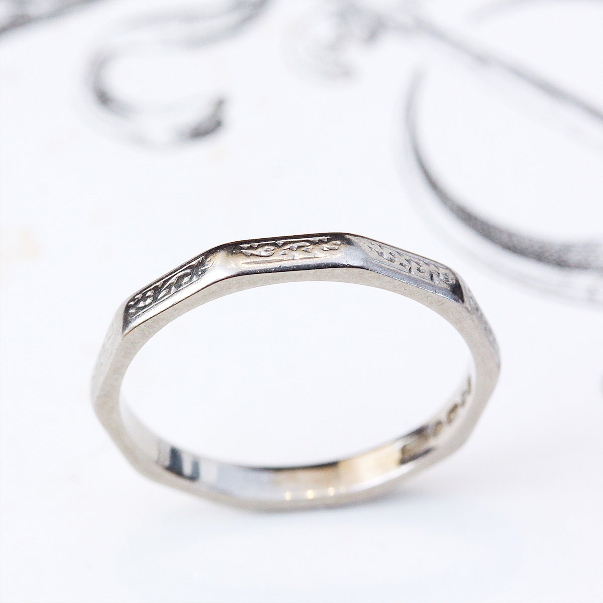 Vintage Date 1949 18ct White Gold Wedding Ring