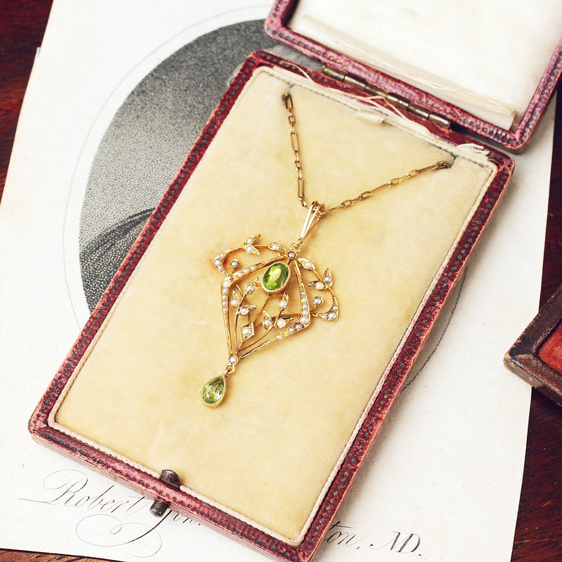 Antique Art Nouveau 15ct Gold Peridot Lavalier Pendant