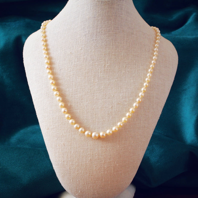 Vintage cultured pearl shop necklace