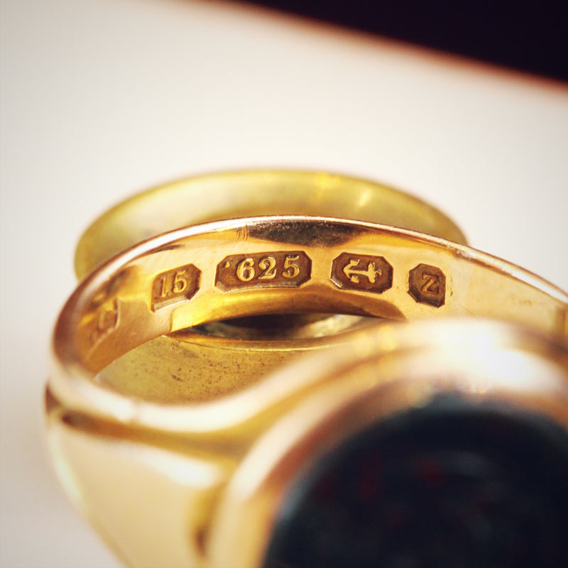 Date 1924 15ct Gold Heliotrope Intaglio Seal Ring