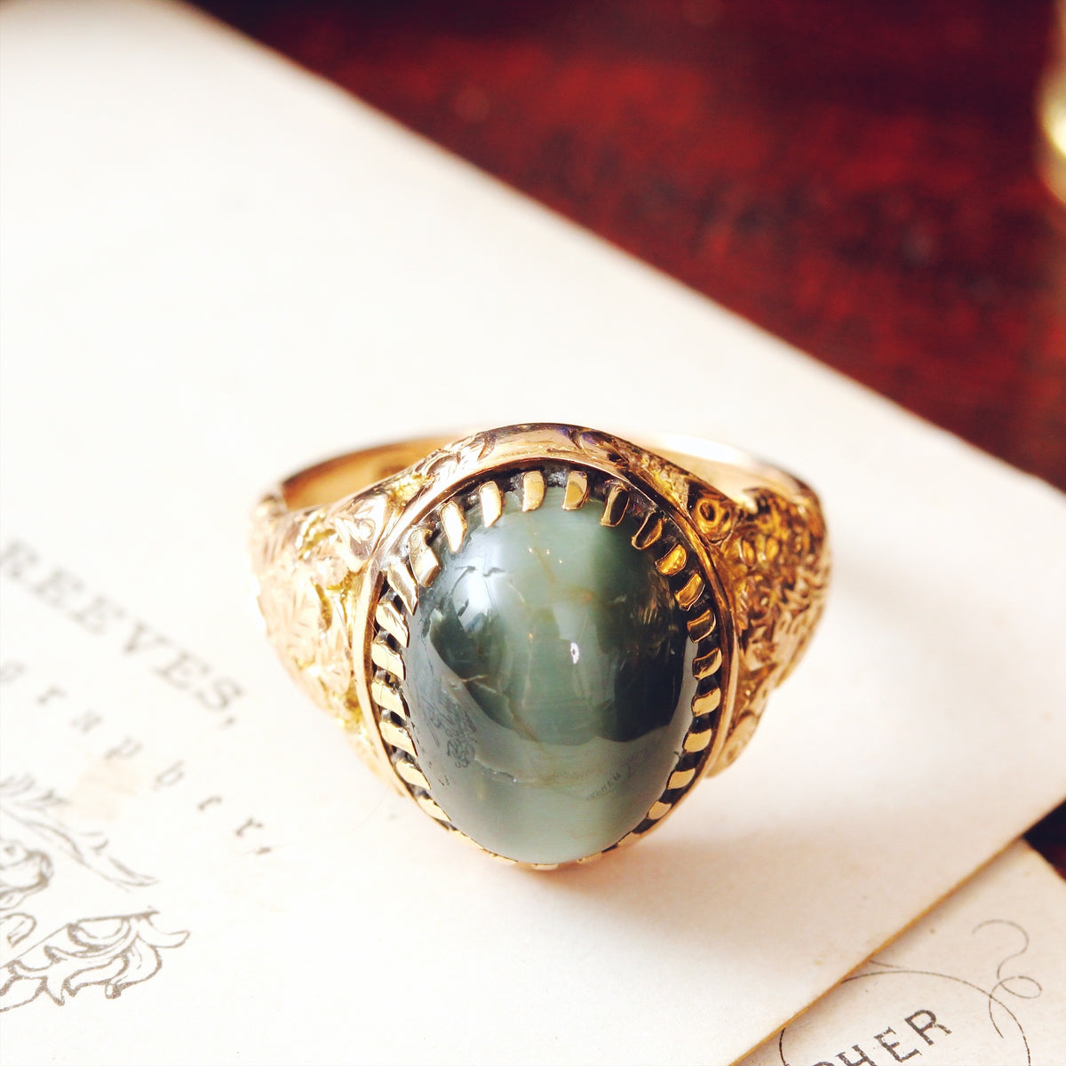 Antique Victorian Cat's Eye Chrysoberyl Ring