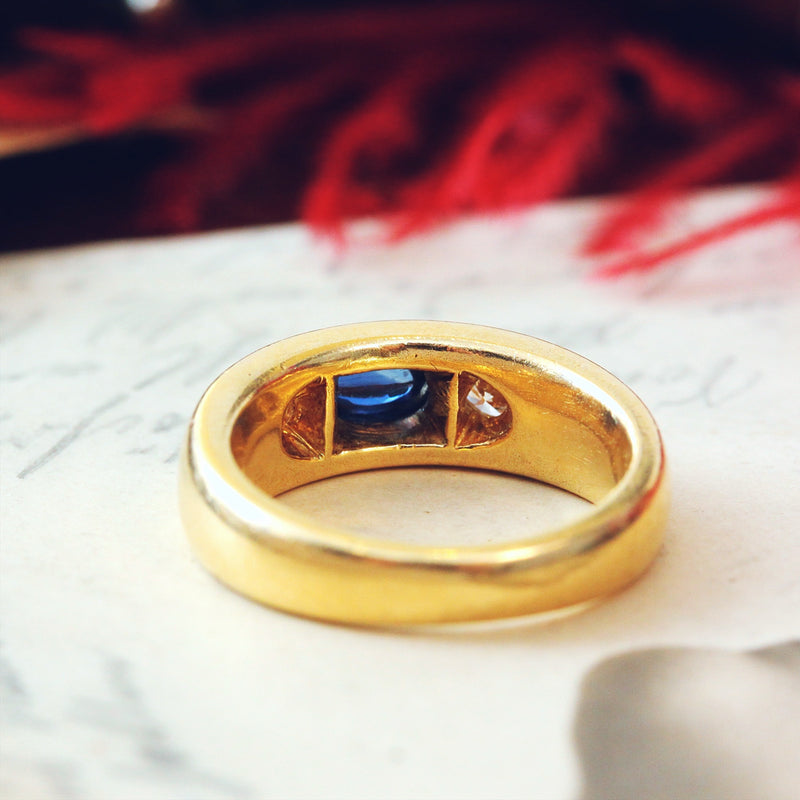 Gorgeous Quality Cabochon Sapphire & Diamond Ring
