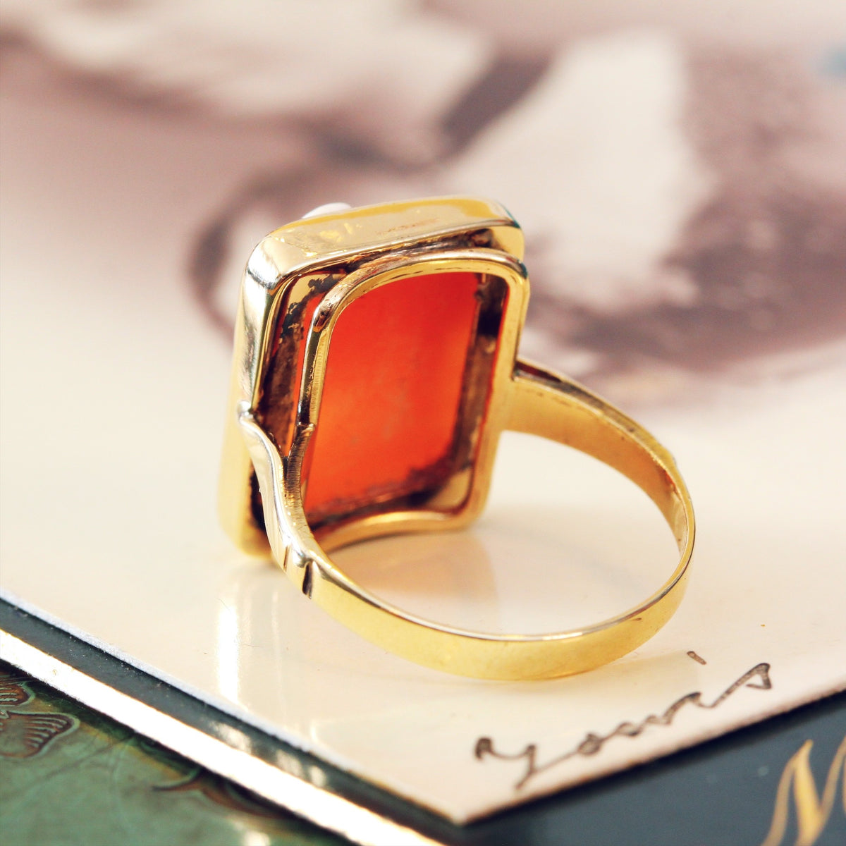Vintage Grecian Goddess Shell Cameo Ring