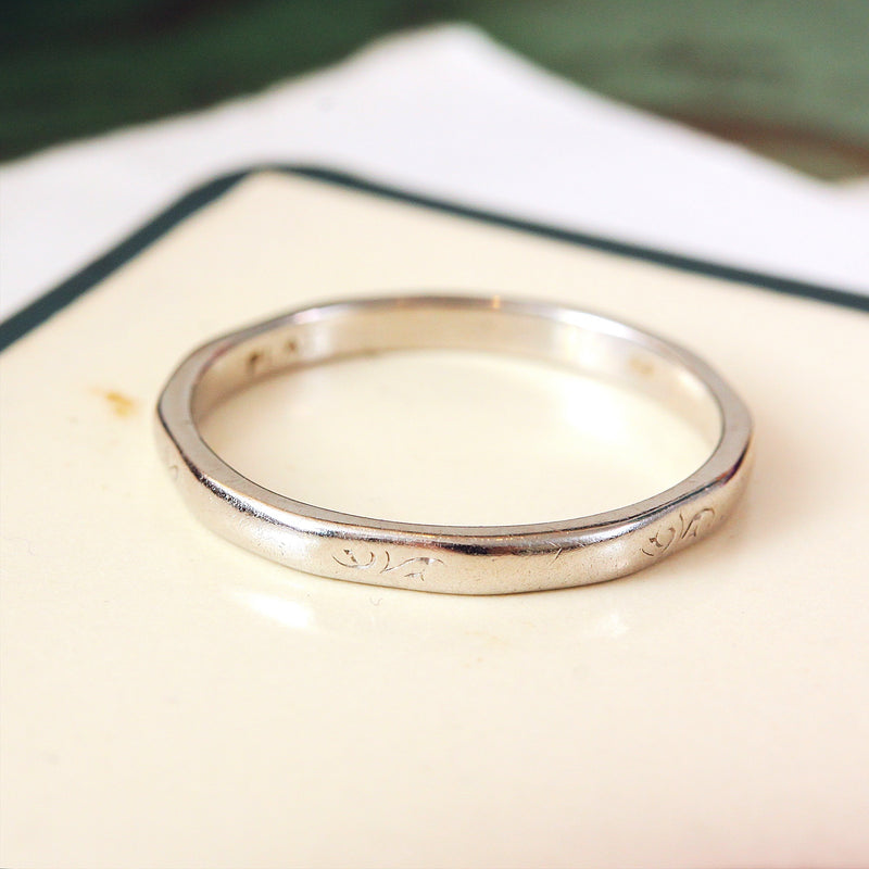 Vintage Size O and a half or 7.25 Faded Beauty Platinum Wedding Band