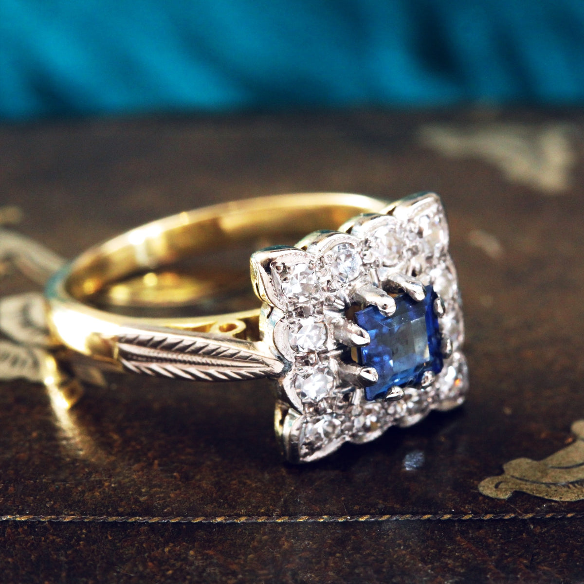Vintage Art Deco Sapphire & Diamond Dress Ring