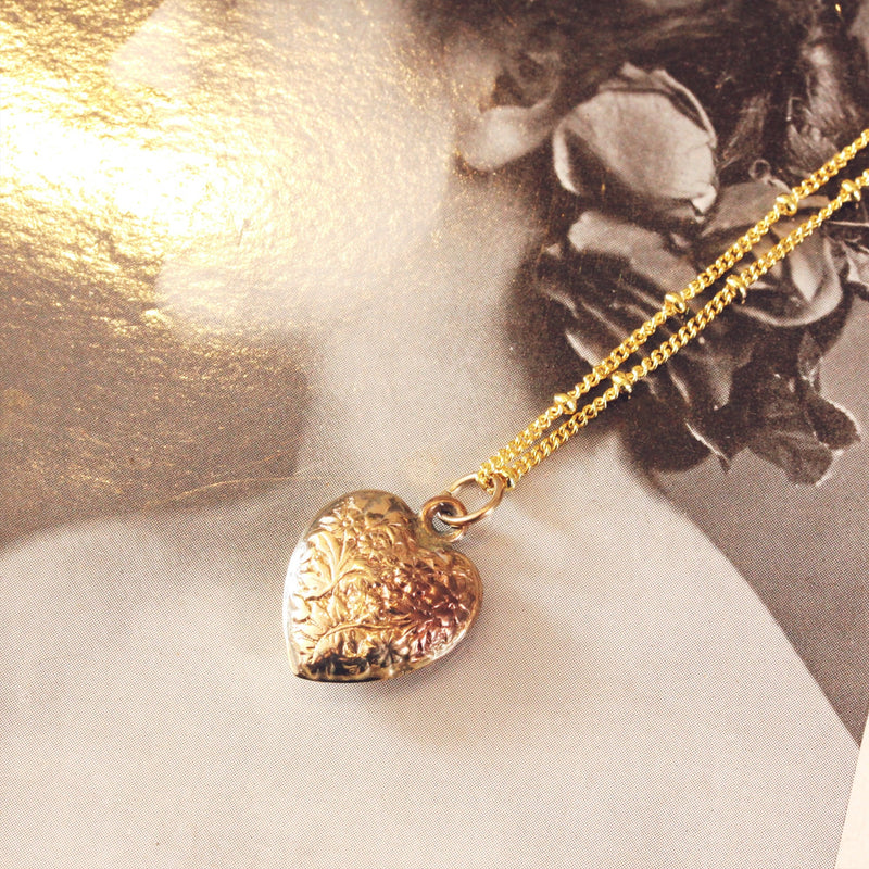 Vintage Date 1974 9ct Gold Heart Pendant