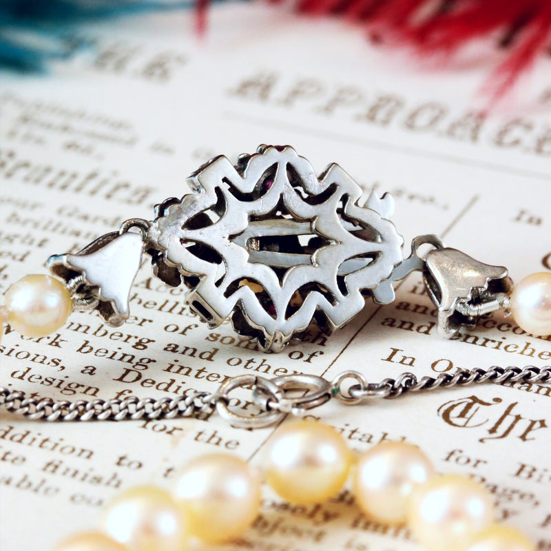 Antique cultured pearl necklace top