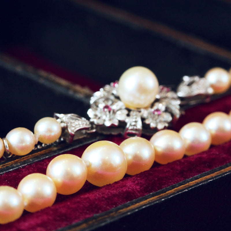 Sensational Quality Vintage Cultured Pearl Necklace