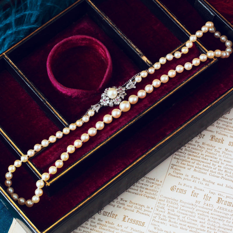 Sensational Quality Vintage Cultured Pearl Necklace