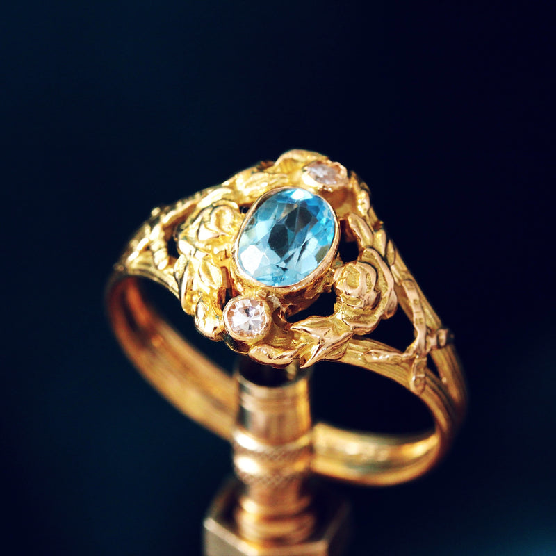 Aquamarine & Diamond Ring