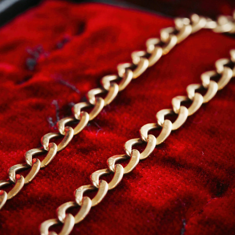 Date 1979 Vintage 9ct Gold 27 Inch Chain Necklace
