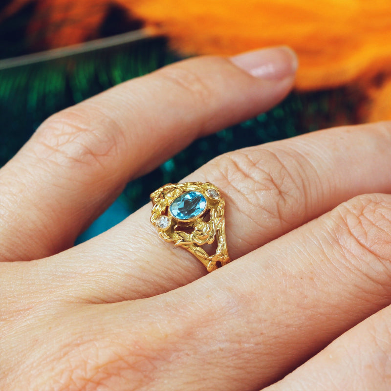 Art Nouveau Design Aquamarine & Diamond Ring