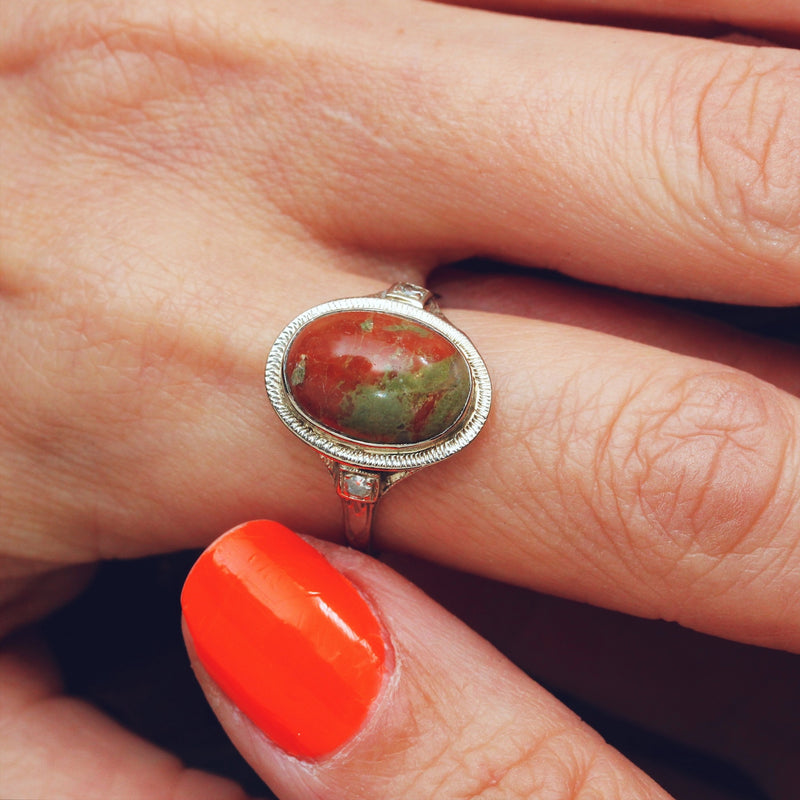 Agate and Diamond Ring