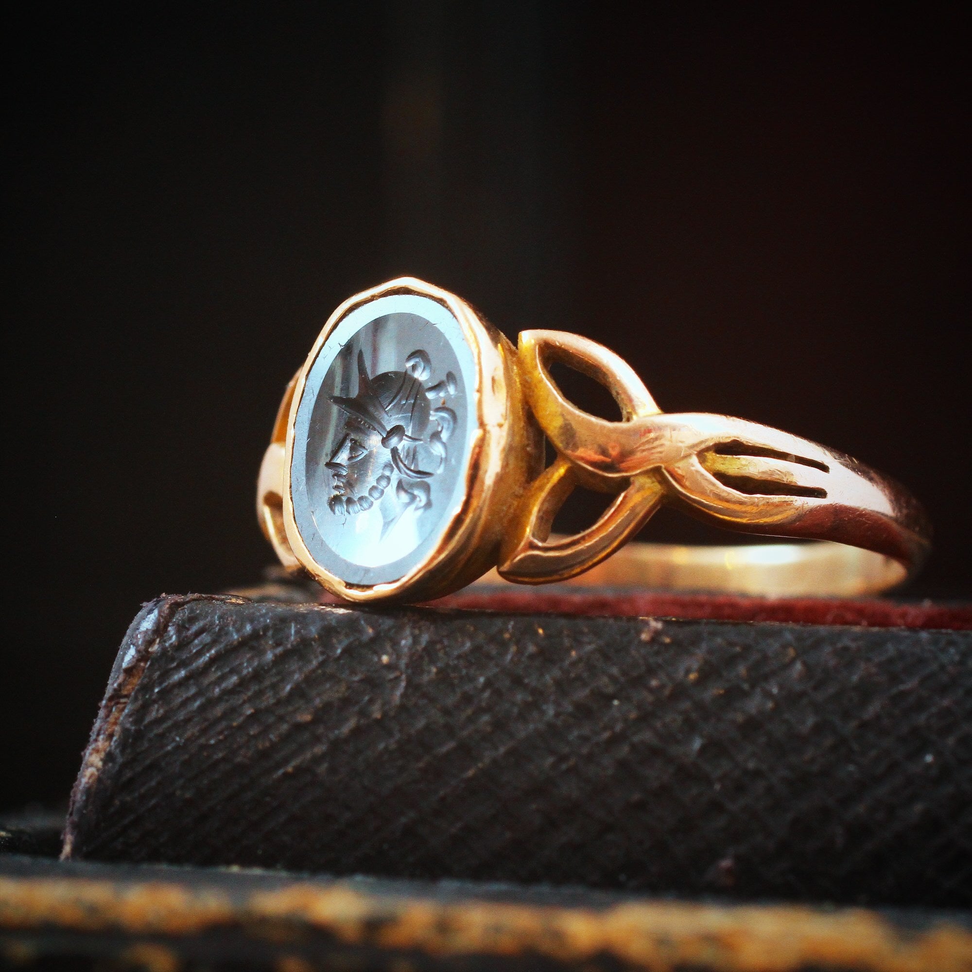 Vintage Roman Inspired Haematite Intaglio Signet Ring – Fetheray