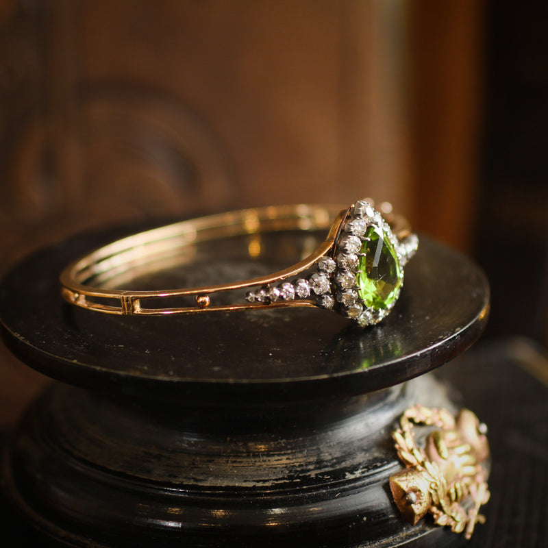 Grandiloquent Victorian Peridot & Diamond Convertible Bangle