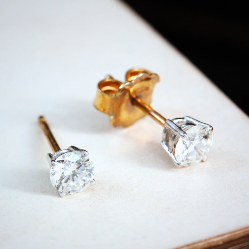  0.70ct Brilliant-cut Diamond Earrings