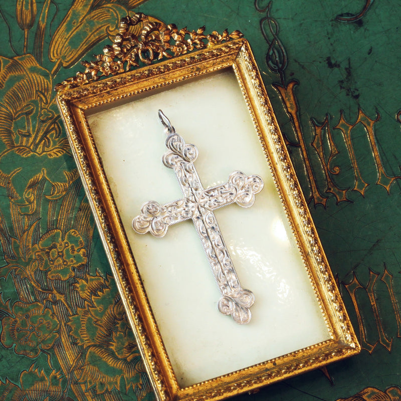 Vintage Date 1972 Victorian Revival Silver Cross