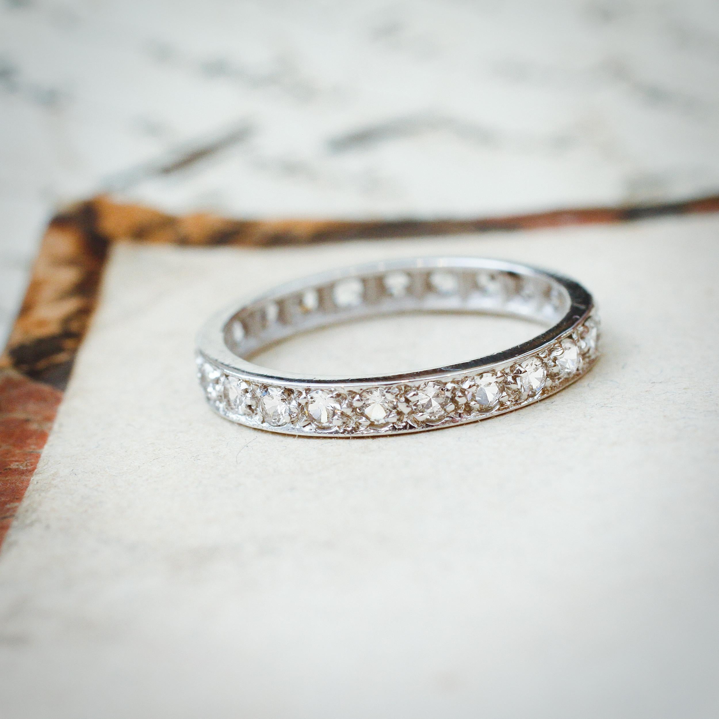 Vintage style eternity ring new arrivals
