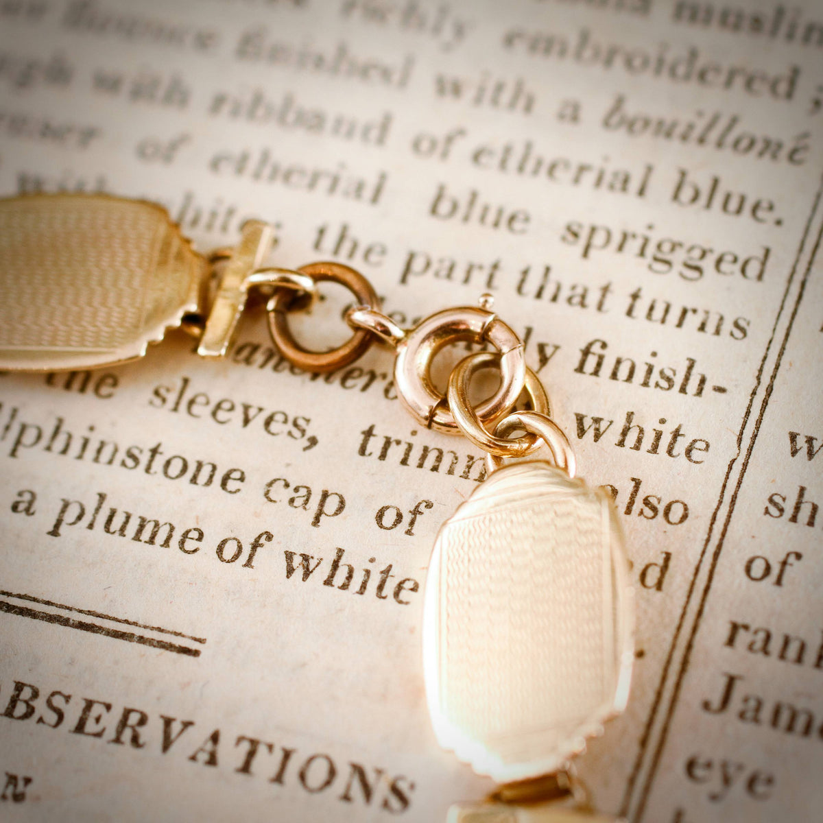 Vintage Mid Century 9ct Gold Panel Bracelet