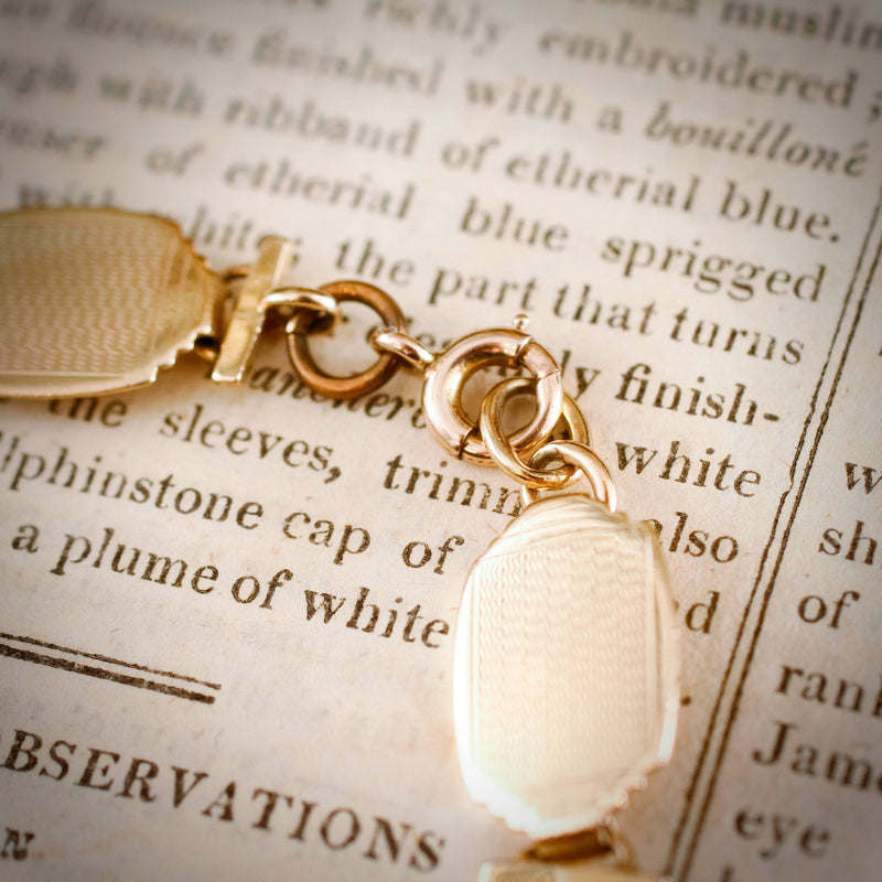 Vintage Mid Century 9ct Gold Panel Bracelet