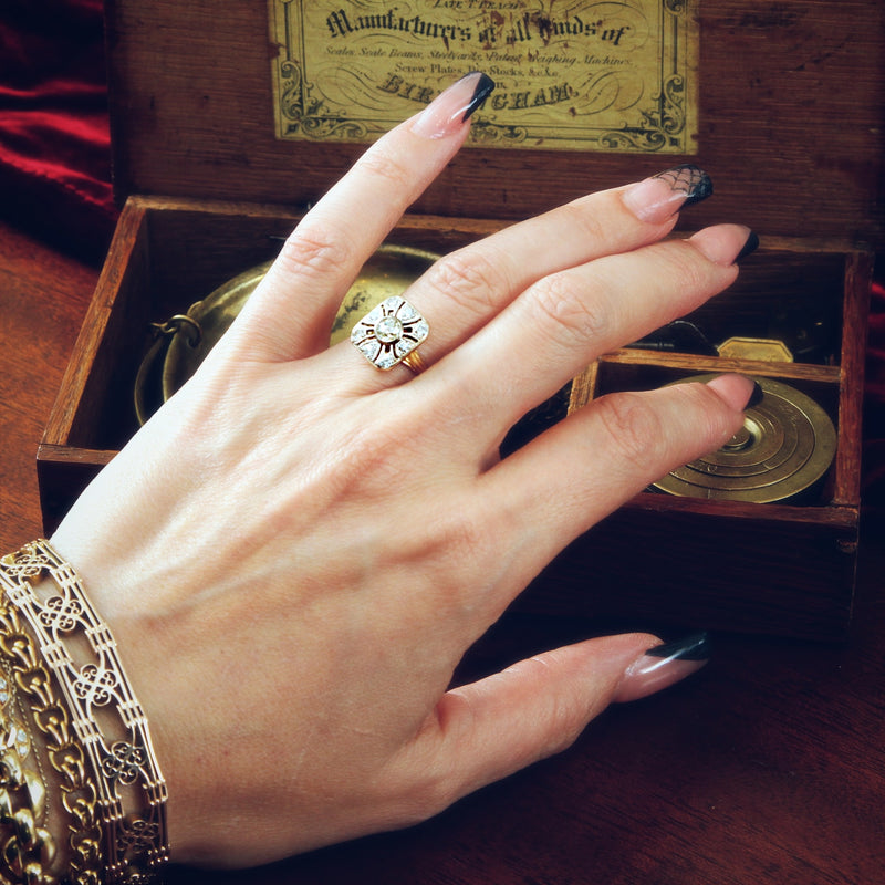 Vintage Art Deco Diamond Panel Ring