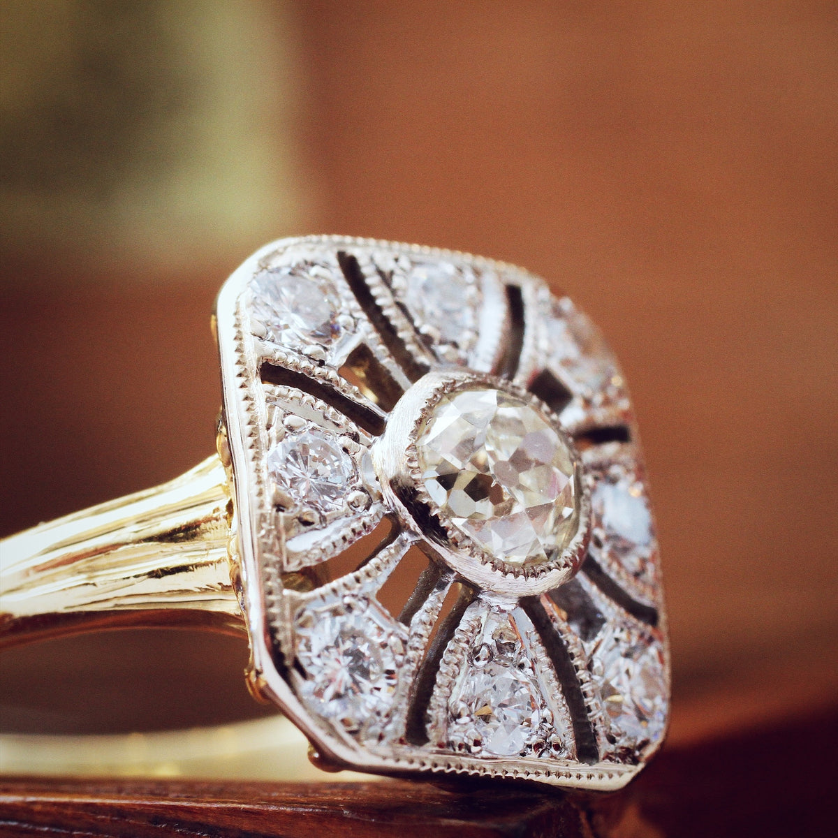 Vintage Art Deco Diamond Panel Ring