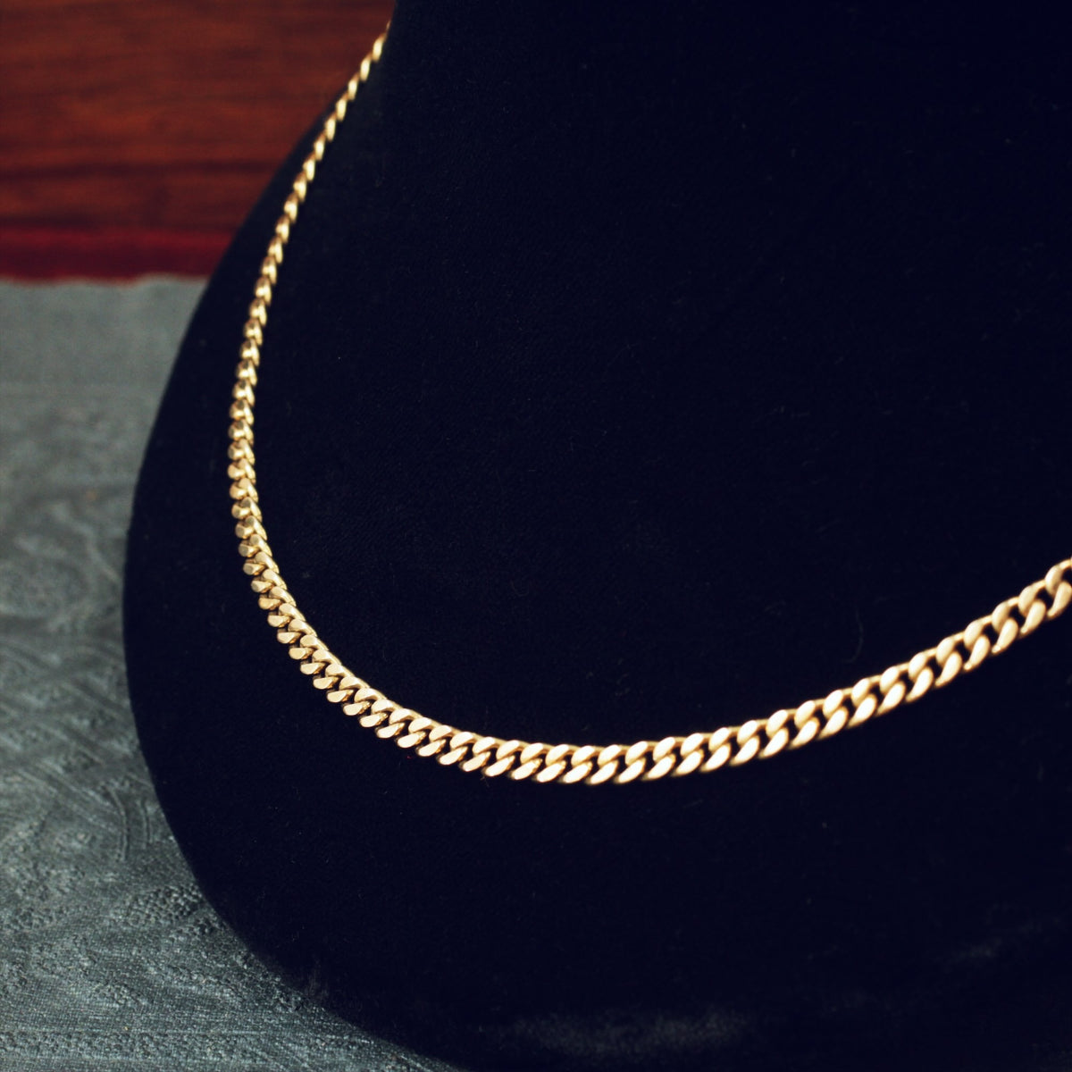 Goldy Goodness! Vintage 9ct Gold Chain Necklace
