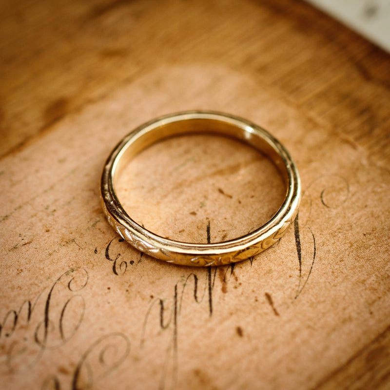 Vintage Style Slim 9ct Gold Wedding Ring