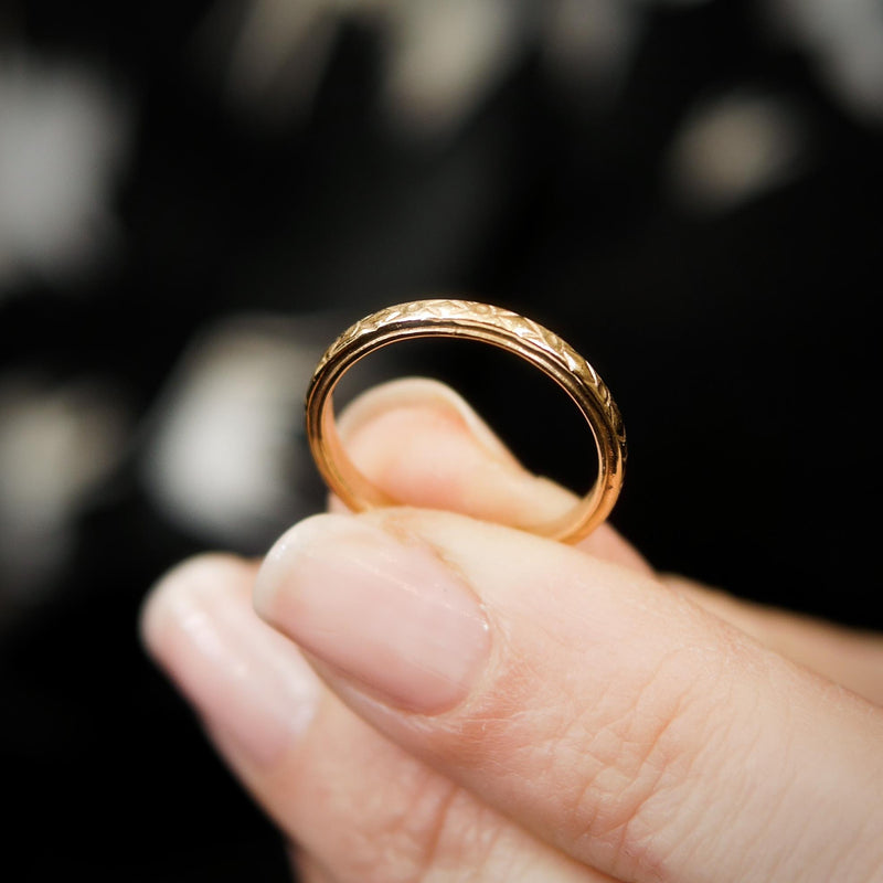 Vintage Style Slim 9ct Gold Wedding Ring