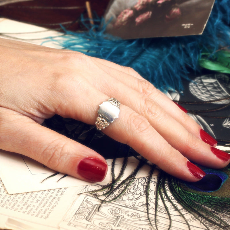 Vintage Style Silver Shield Signet Ring