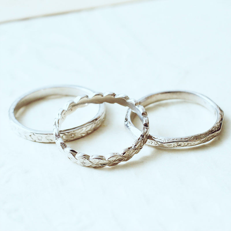 Vintage Style 'Decagon' 9ct White Gold Wedding Ring