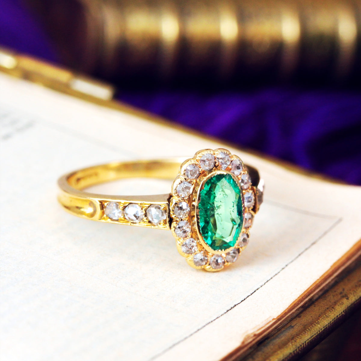 Vintage Emerald & Diamond Cluster Ring