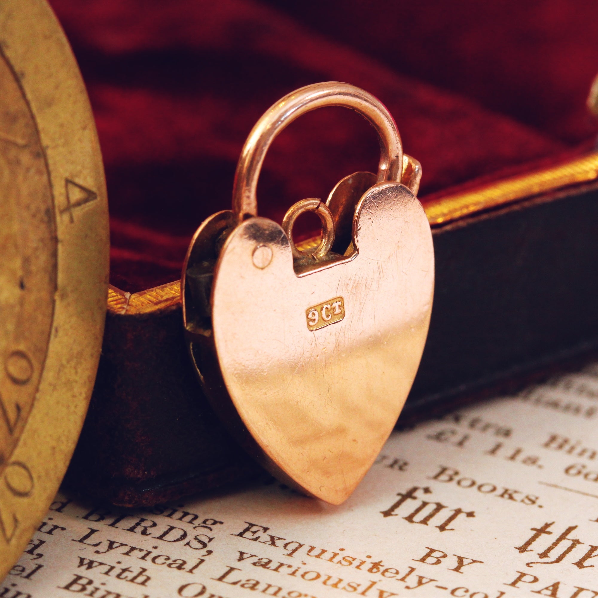 Vintage 9CT Gold Padlock – Fetheray